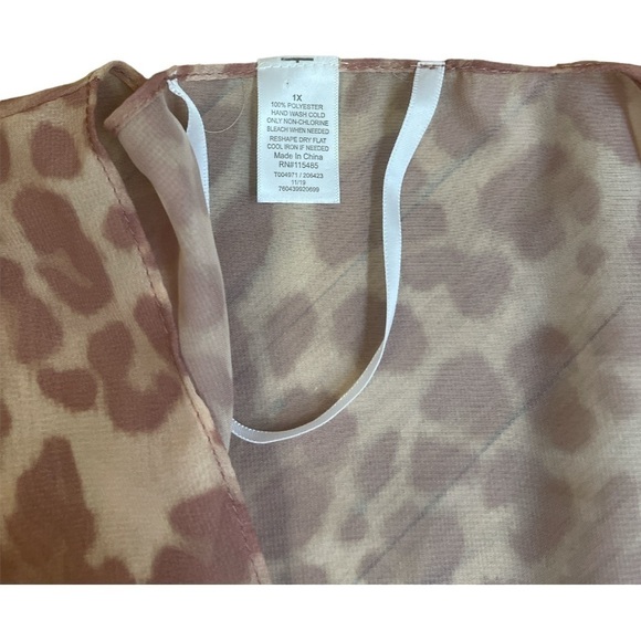 Pink Leopard Print Sheer Chiffon Kimono Topper Plus Size 1X - Picture 4 of 4